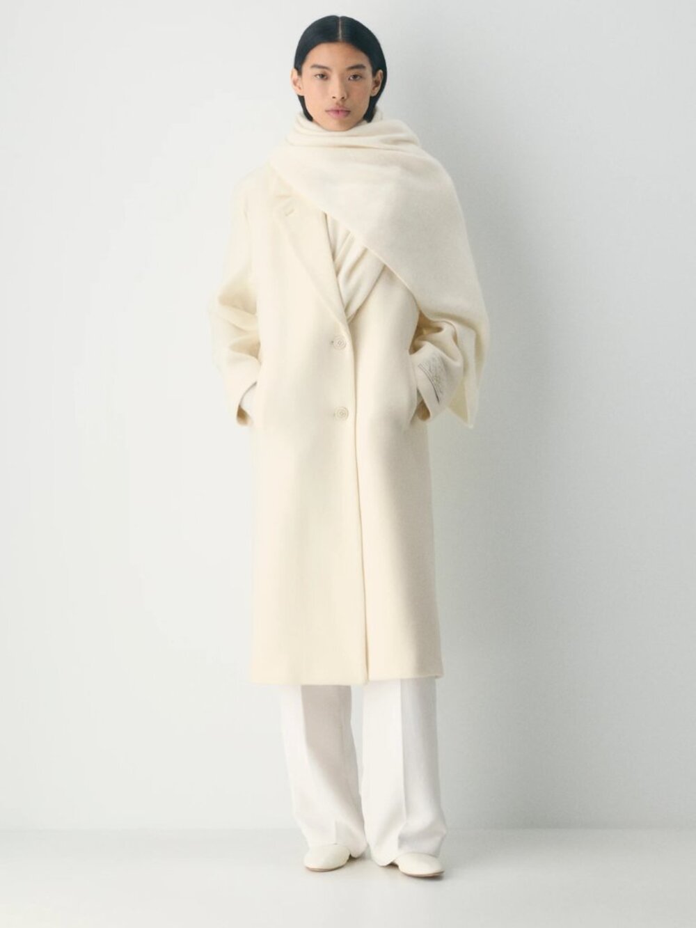 Aritzia The Only Coat - Soft Wool Cashmere in Seaside Cream